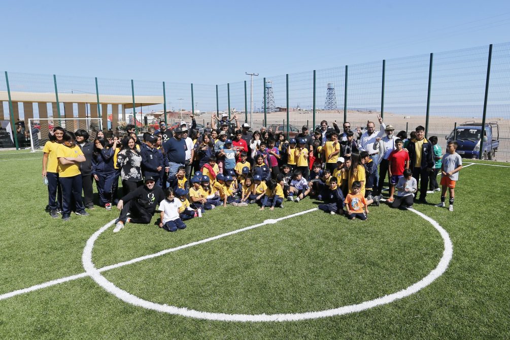 Chanavayita cuenta con una nueva cancha de futbolito